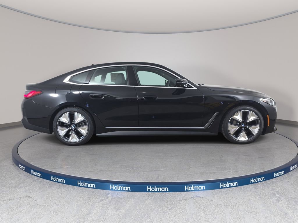 New 2026 BMW i4 xDrive40i w/ Premium Package image 4