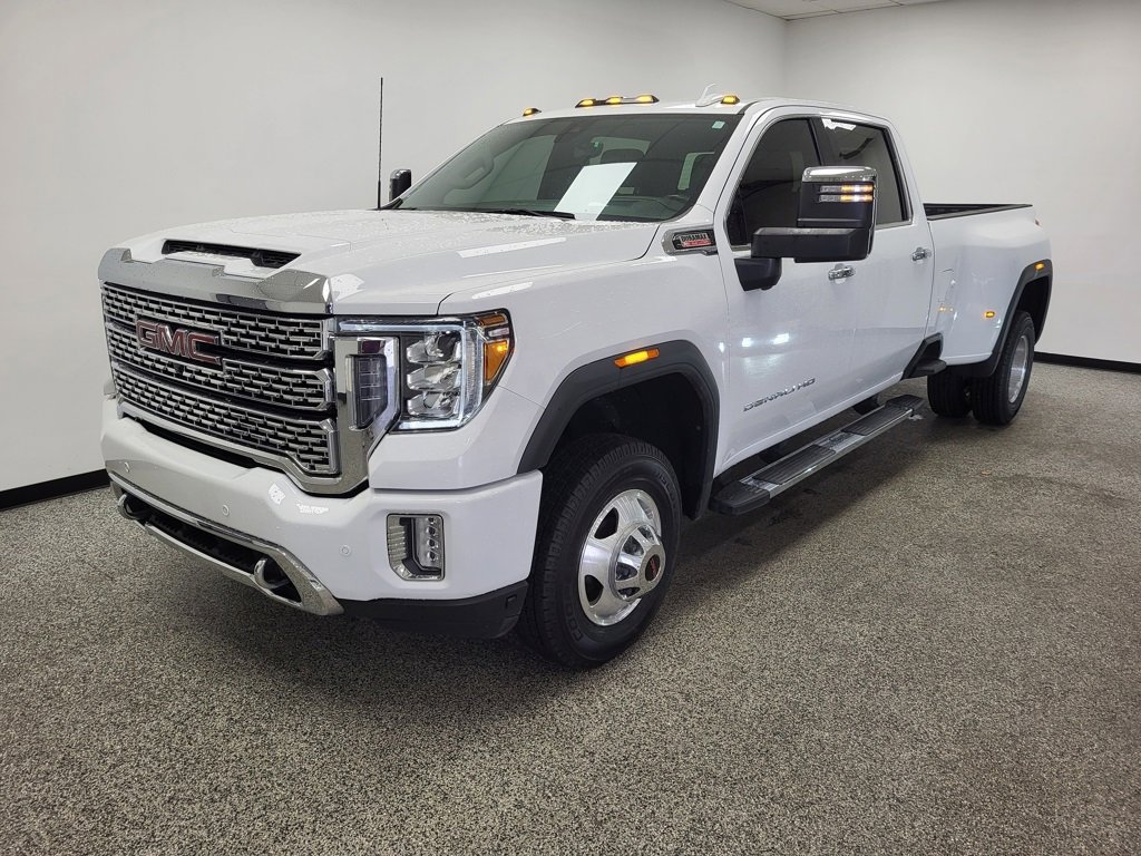 Used 2022 GMC Sierra 3500 Denali w/ Technology Package image 17