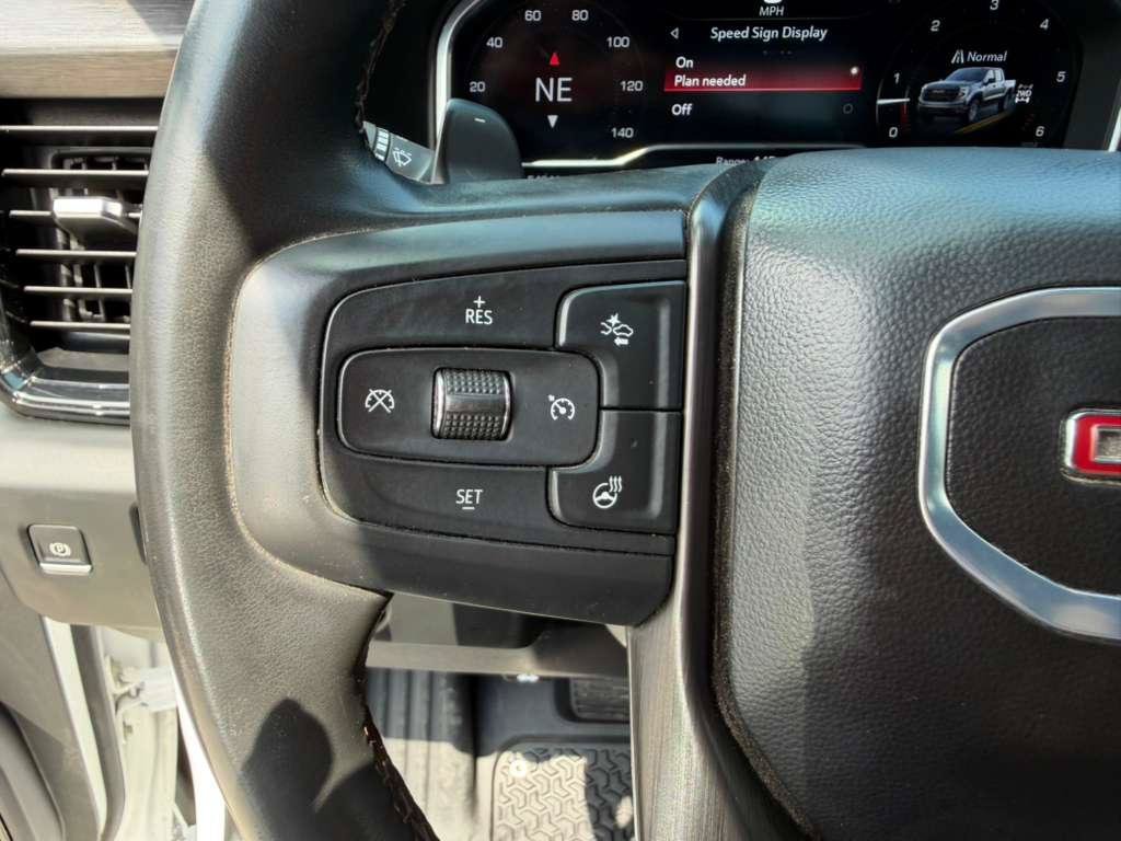 Used 2024 GMC Sierra 1500 AT4 w/ AT4 Preferred Package AWD/4WD image 11
