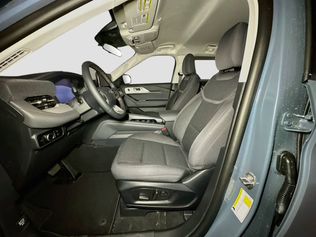 New 2026 Ford Explorer Active AWD/4WD image 21
