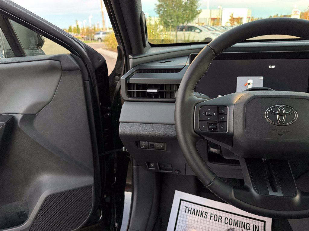 Used 2026 Toyota RAV4 XSE w/ Weather Package AWD/4WD image 26