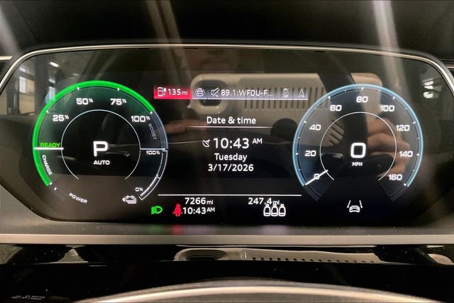 Certified 2024 Audi Q8 e-tron Premium Plus w/ Premium Plus Package image 20