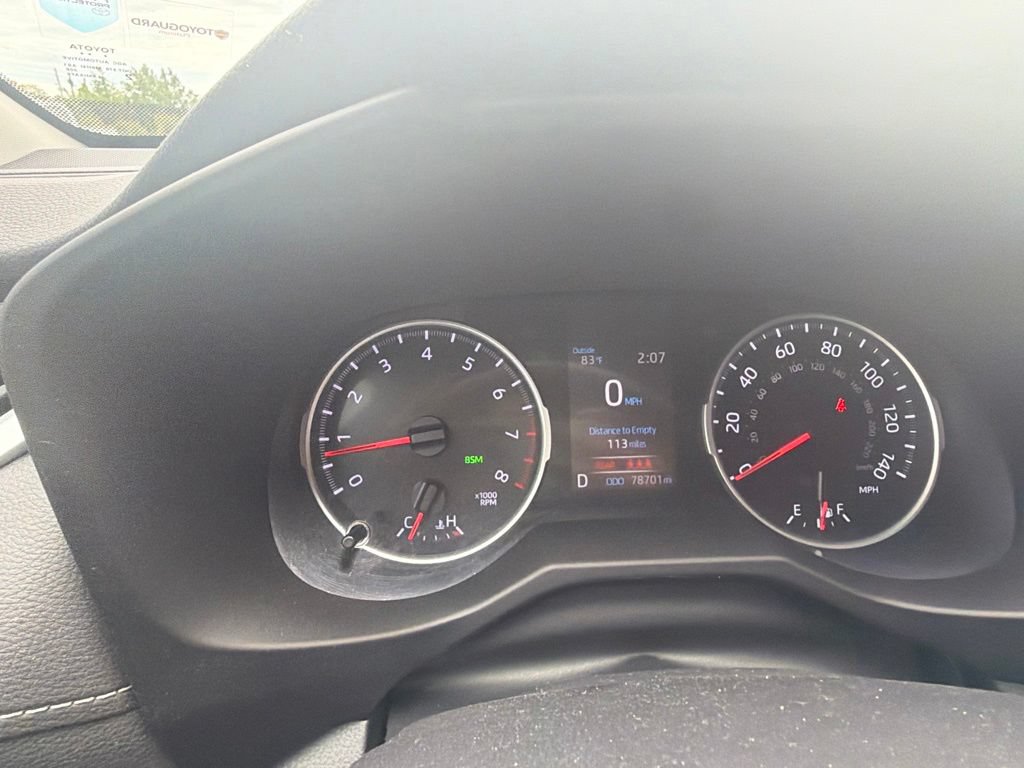 Used 2020 Toyota RAV4 XLE Premium FWD image 18