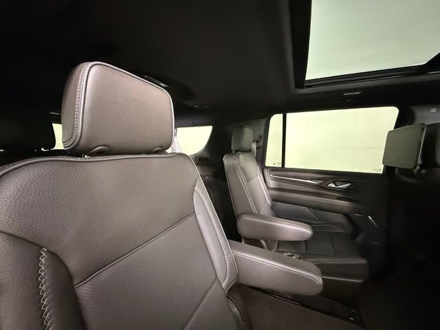 Used 2023 GMC Yukon XL Denali RWD image 30