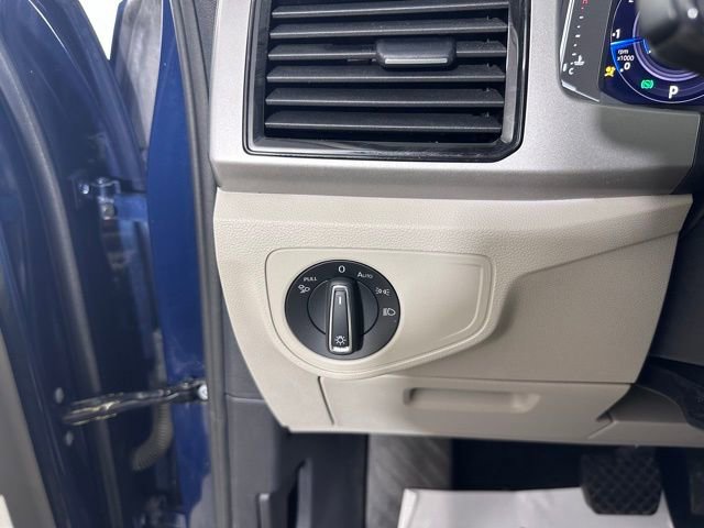 Used 2021 Volkswagen Atlas SEL Premium AWD/4WD image 26