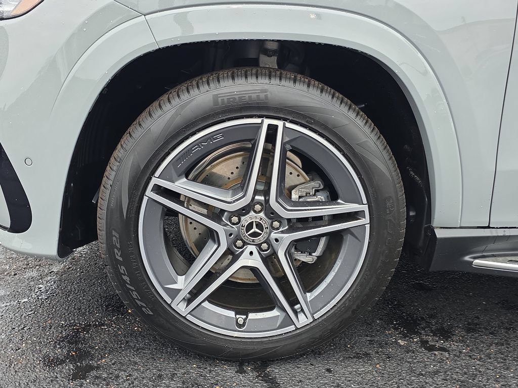 New 2026 Mercedes-Benz GLS 450 4MATIC image 9