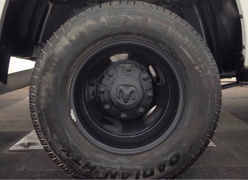 Used 2025 RAM 3500 Tradesman AWD/4WD image 5