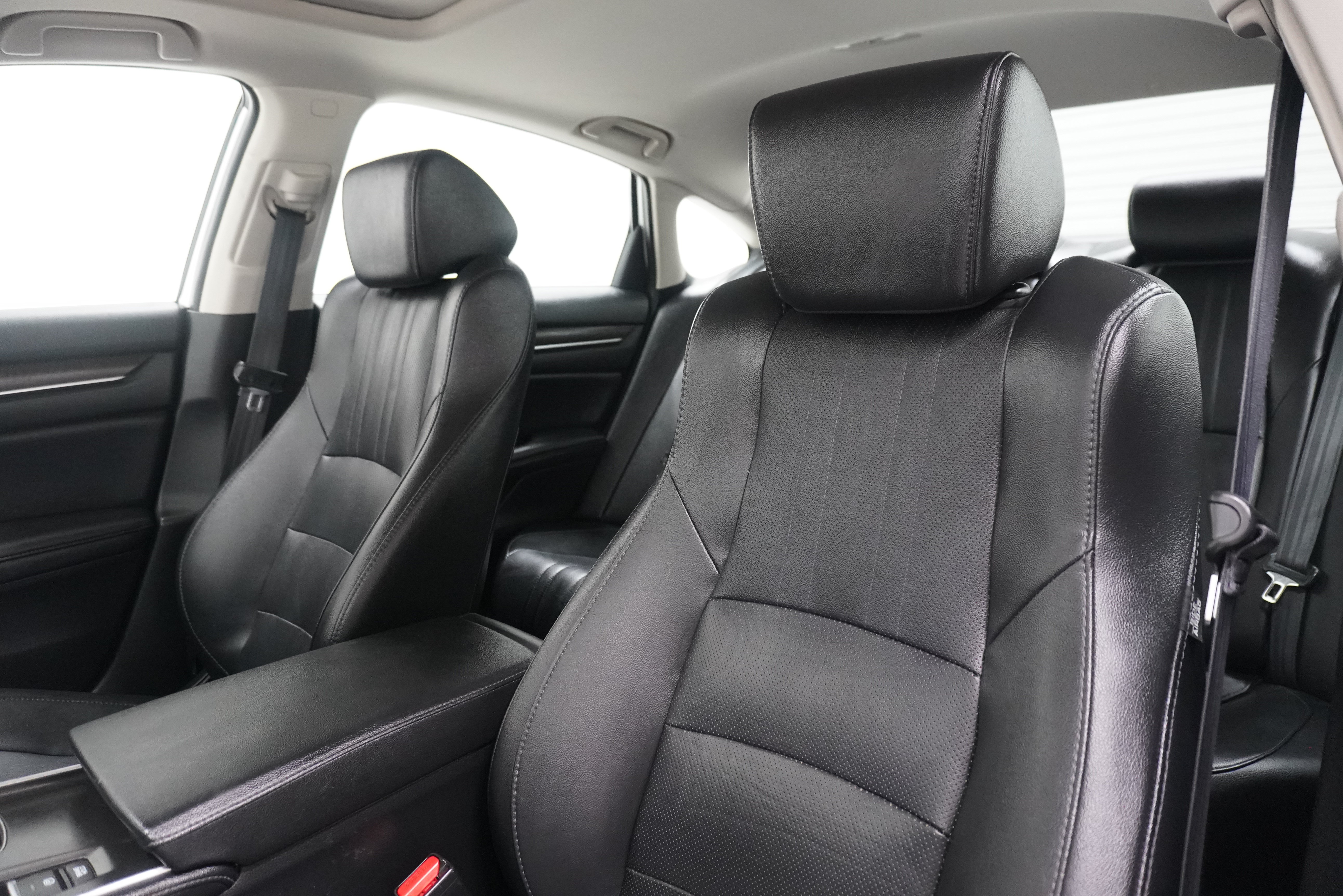 Used 2021 Honda Accord EX-L image 10