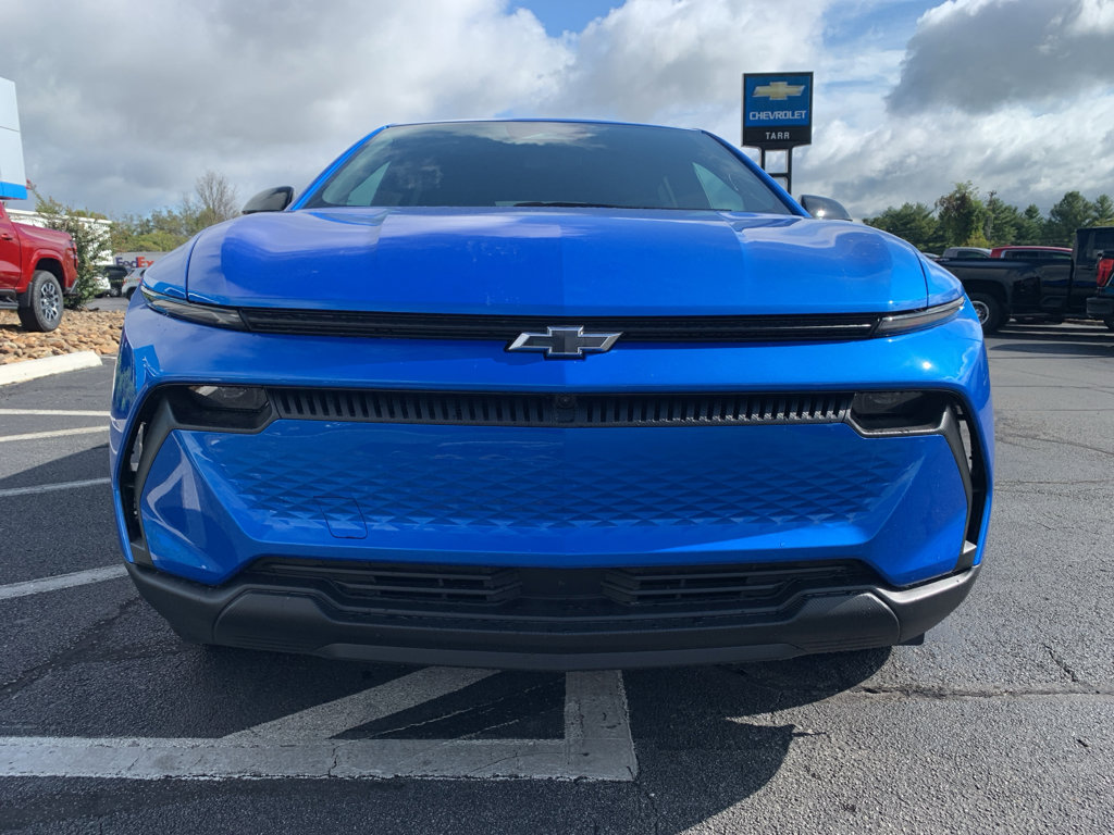 New 2026 Chevrolet Equinox EV LT image 9