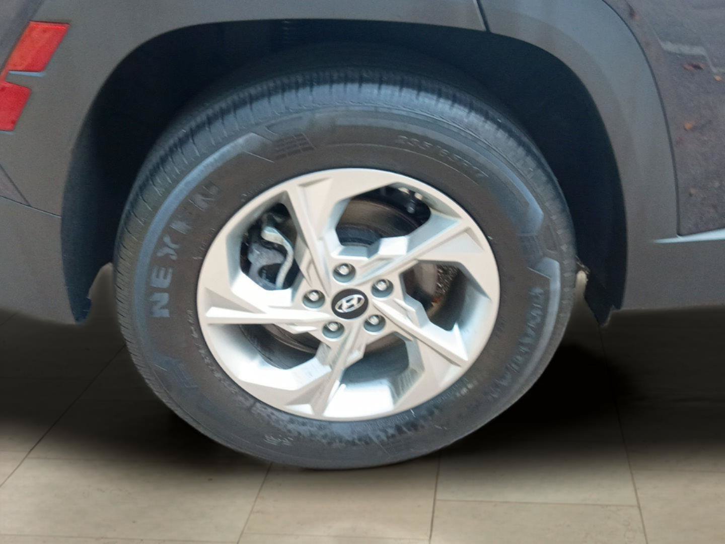 Used 2024 Hyundai Tucson SEL AWD/4WD image 11