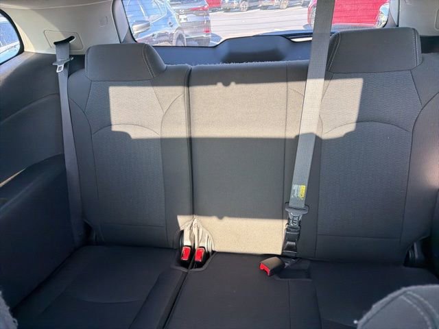 Used 2016 Chevrolet Traverse LT w/ Style and Technology Package FWD image 29