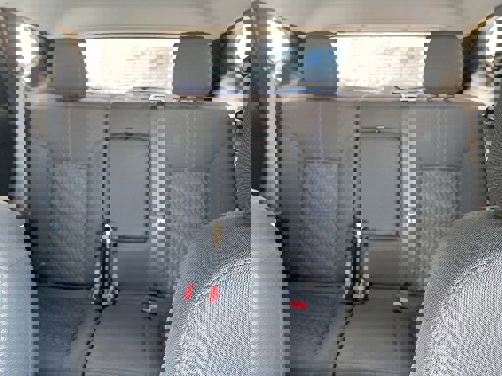 Used 2022 Chevrolet Blazer LT image 31