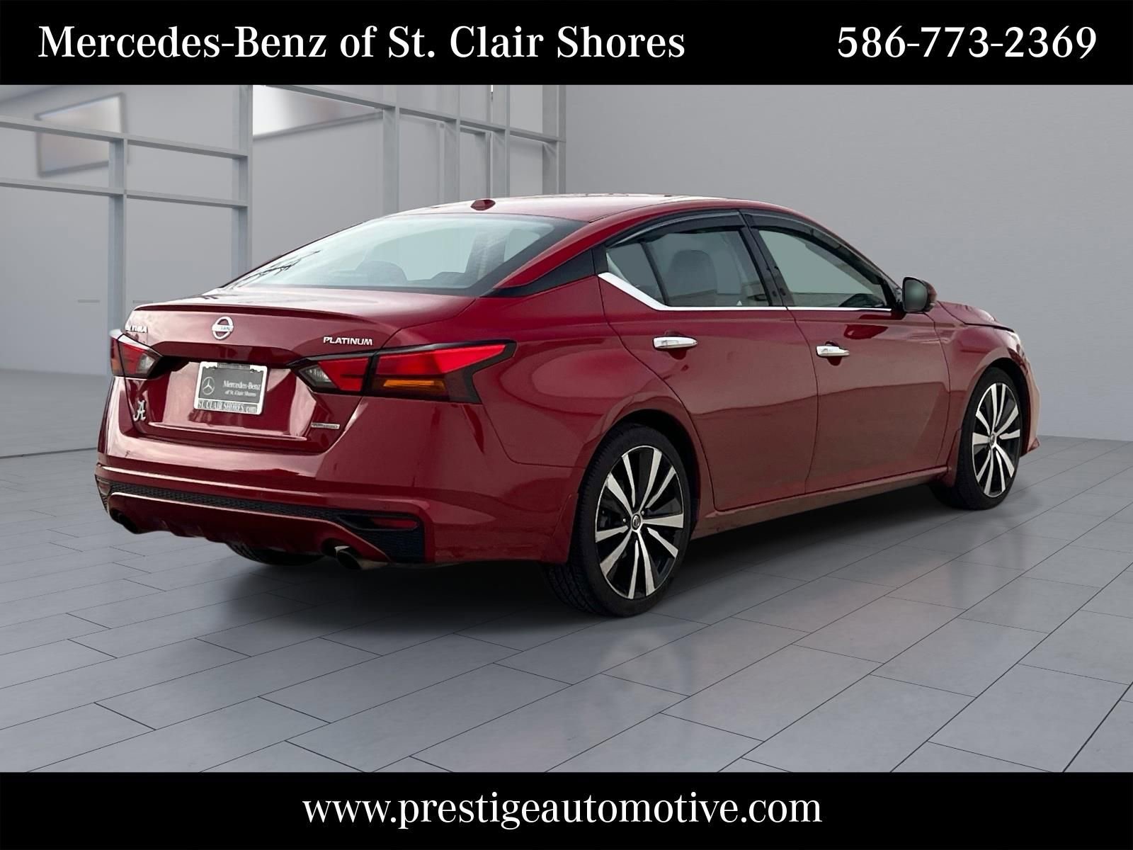 Used 2020 Nissan Altima 2.0 Platinum FWD image 6