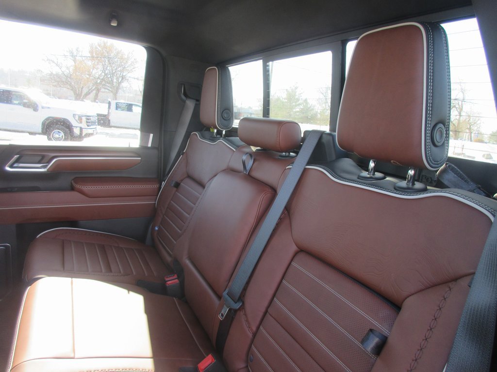 New 2026 GMC Sierra 2500 Denali Ultimate w/ Max Trailering Package image 15