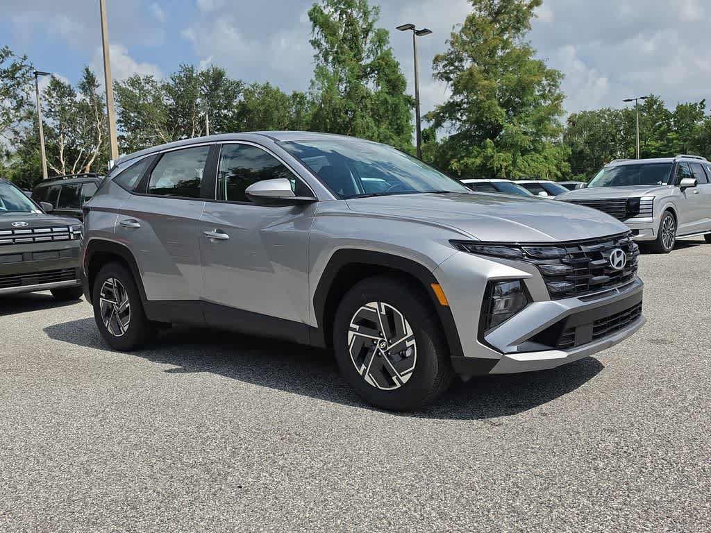 New 2026 Hyundai Tucson Blue SE FWD image 9
