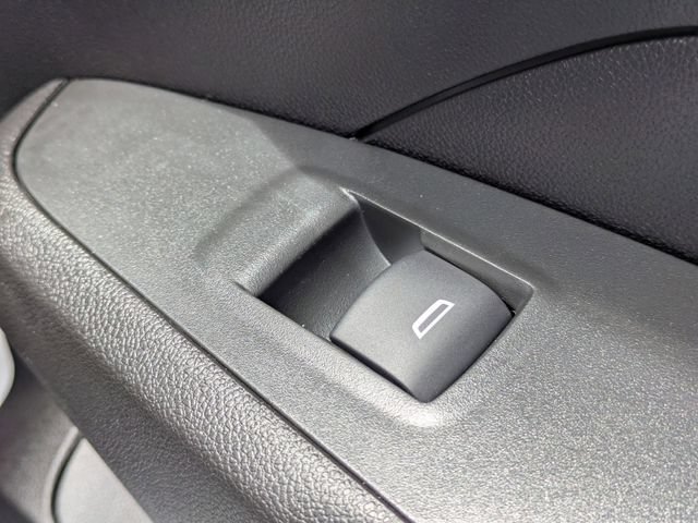 New 2026 Chevrolet Trax LT w/ Driver Confidence Package FWD image 29