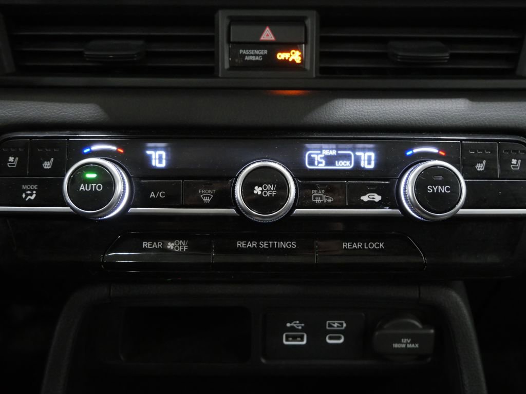 Used 2025 Honda Pilot Elite image 20