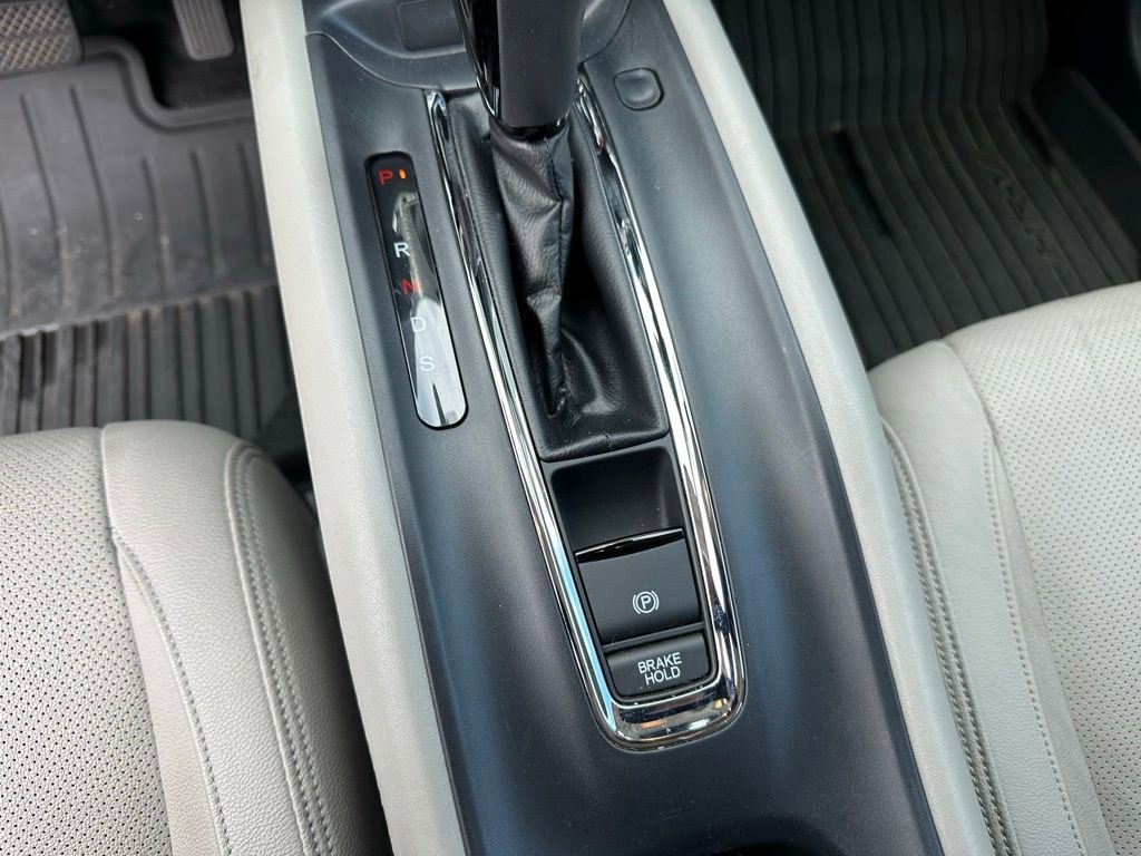 Used 2022 Honda HR-V EX-L image 24