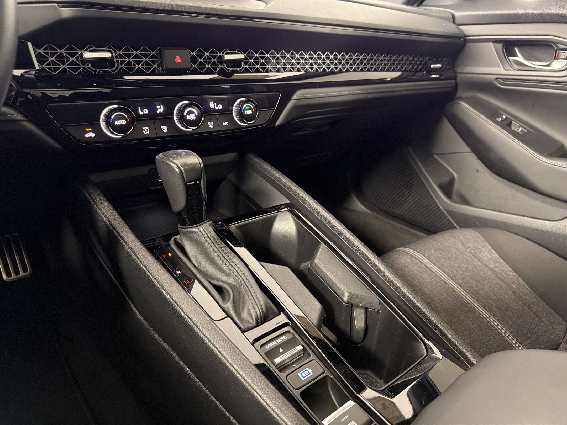 Used 2023 Honda Accord Sport image 16
