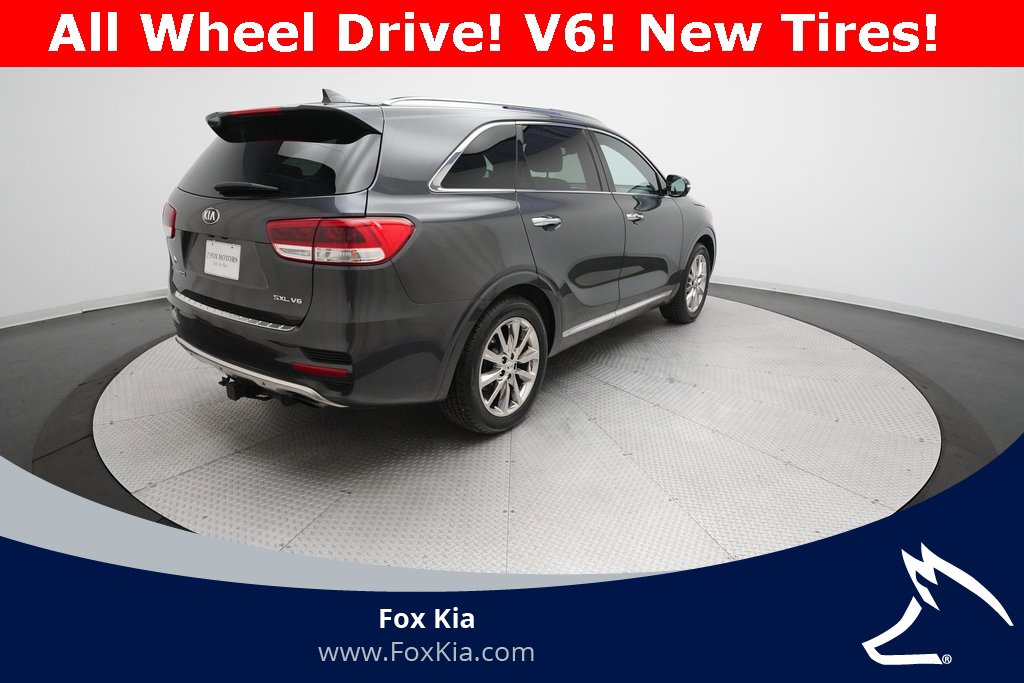 Used 2017 Kia Sorento SX image 37
