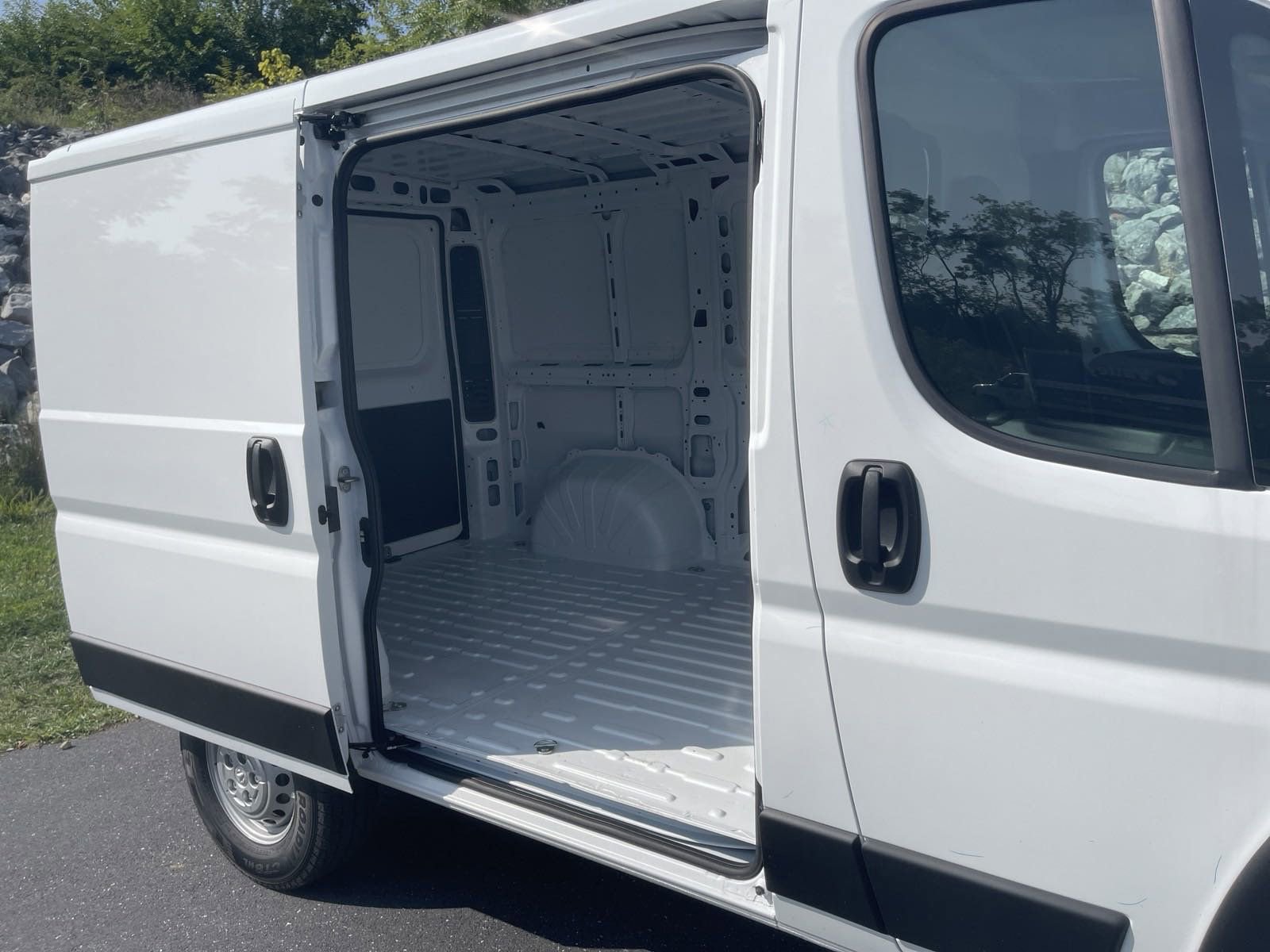 New 2024 RAM ProMaster 1500 image 7