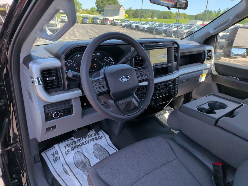 New 2026 Ford F250 XL w/ XL Off-Road Package AWD/4WD image 25