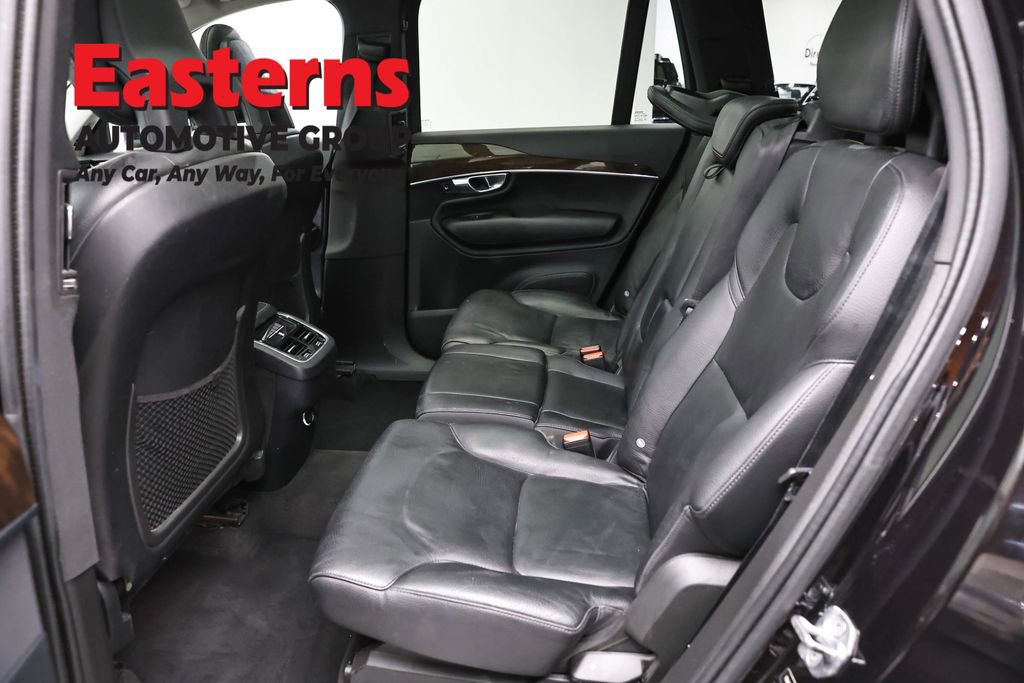 Used 2016 Volvo XC90 T6 Momentum w/ Momentum Plus Package AWD/4WD image 22
