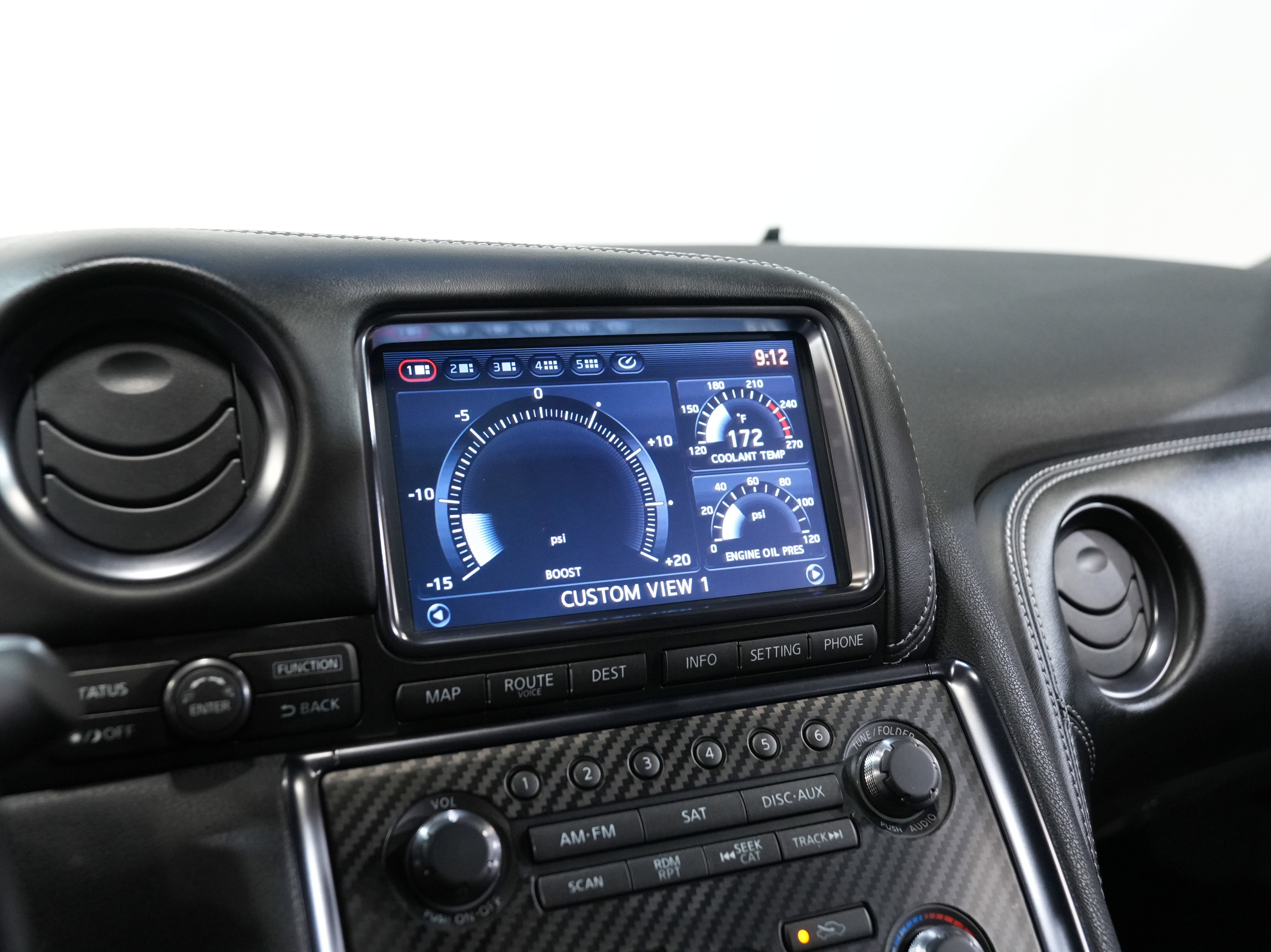 Used 2015 Nissan GT-R Black Edition image 38