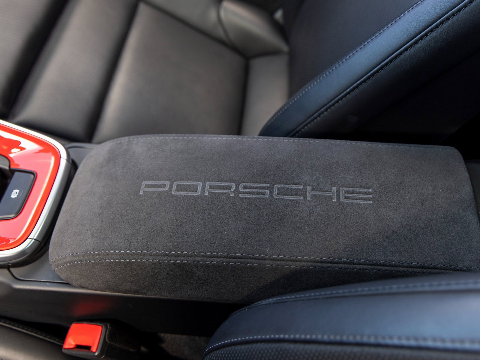 Certified 2020 Porsche 911 Carrera S image 39