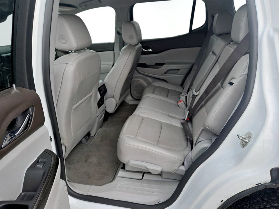 Used 2023 GMC Acadia SLT image 29