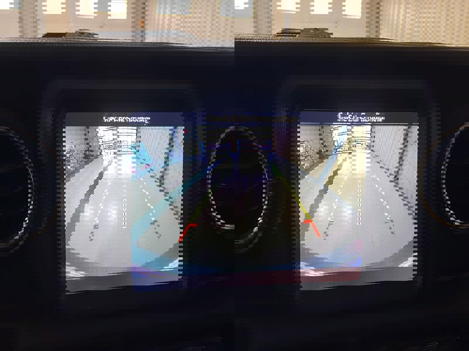 Used 2019 Jeep Wrangler Unlimited Sahara image 22