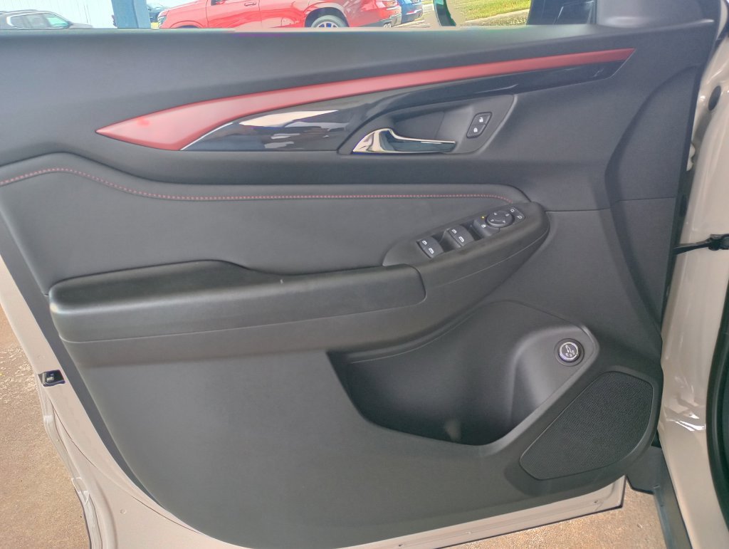 New 2026 Chevrolet TrailBlazer RS w/ Convenience Package FWD image 12