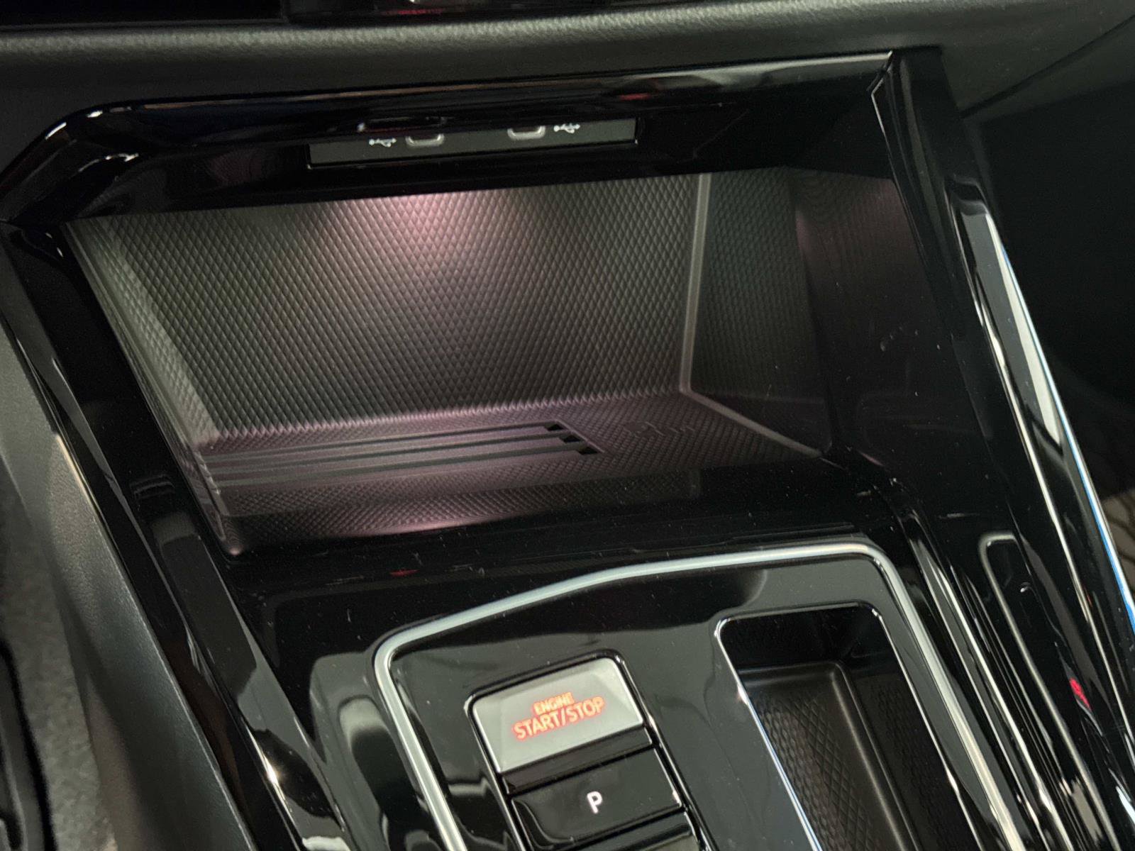 New 2026 Volkswagen GTI SE FWD image 21