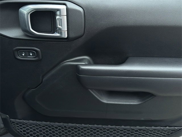 Used 2018 Jeep Wrangler Unlimited Sport S image 35