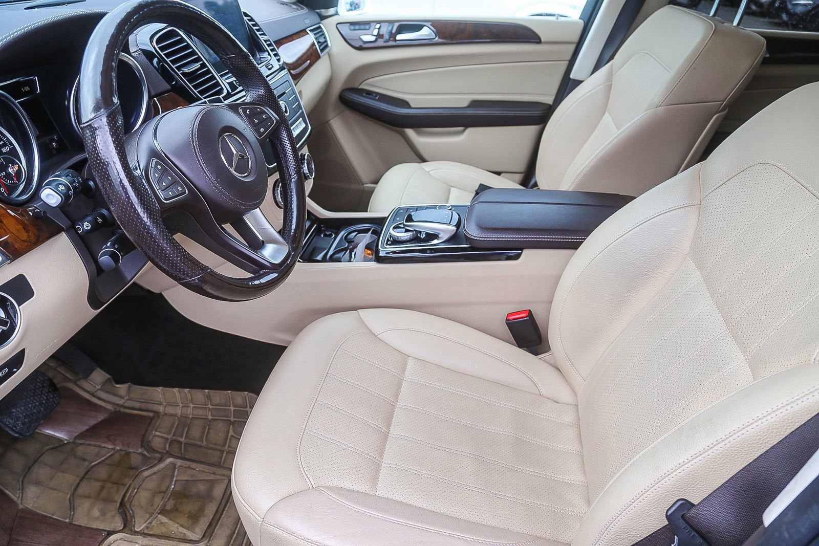 Certified 2019 Mercedes-Benz GLS 450 4MATIC image 5