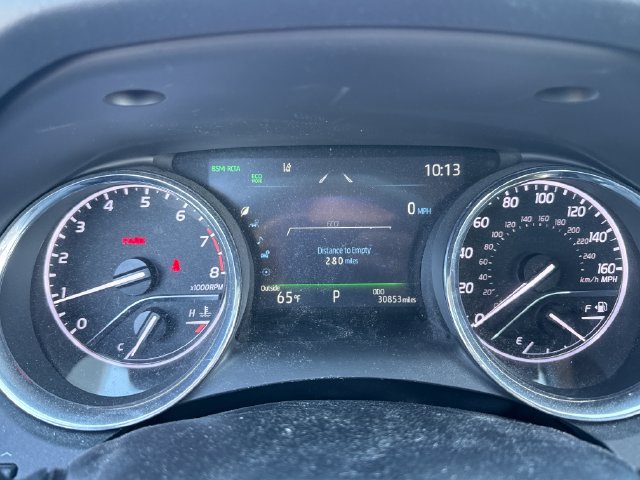 Used 2019 Toyota Camry XLE w/ Navigation Package FWD image 24