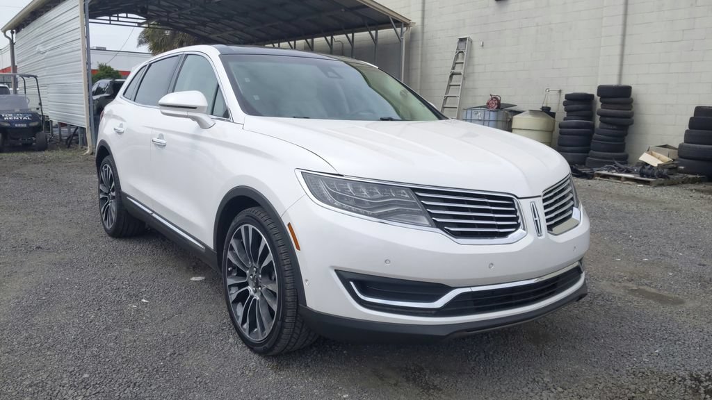 Used 2016 Lincoln MKX Reserve w/ Luxury Package FWD video 1