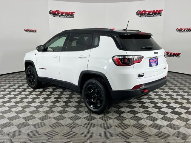Used 2024 Jeep Compass Trailhawk image 5