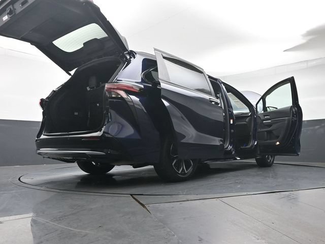 Certified 2025 Toyota Sienna Platinum AWD/4WD image 60
