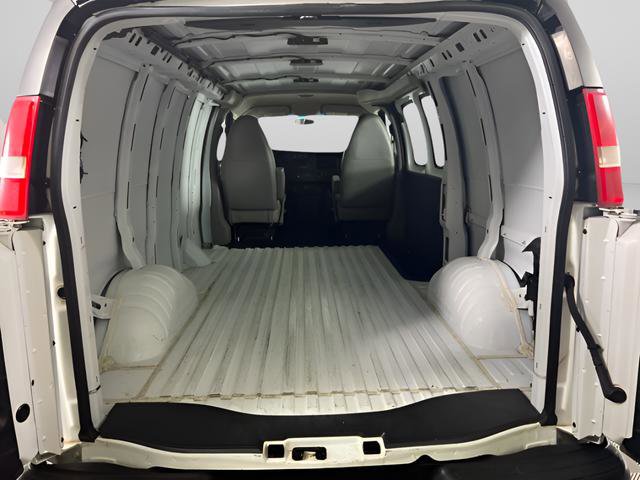 Used 2015 GMC Savana 2500 image 7