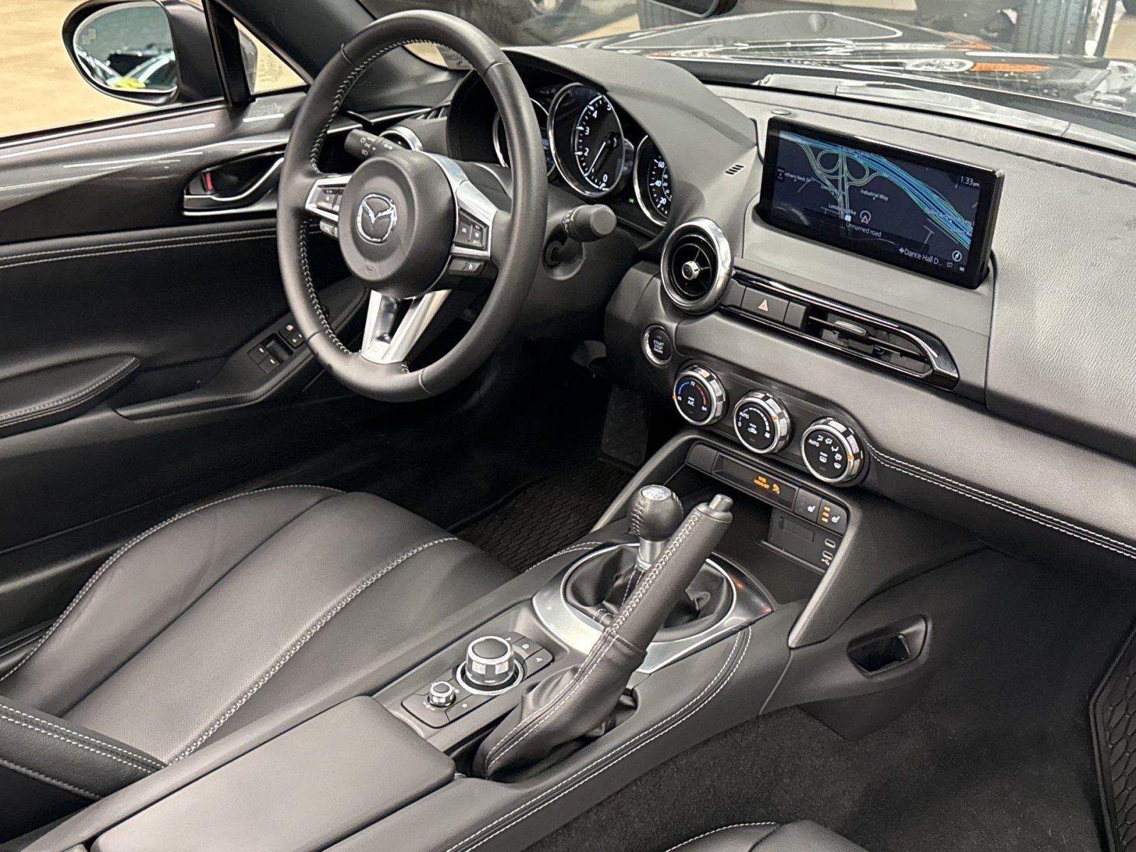Used 2024 MAZDA MX-5 Miata Grand Touring w/ Weather Package RWD image 33