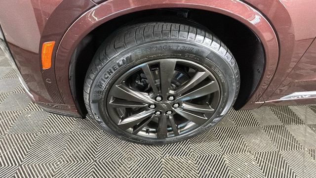 Used 2022 Cadillac XT6 Premium Luxury w/ Technology Package AWD/4WD image 9