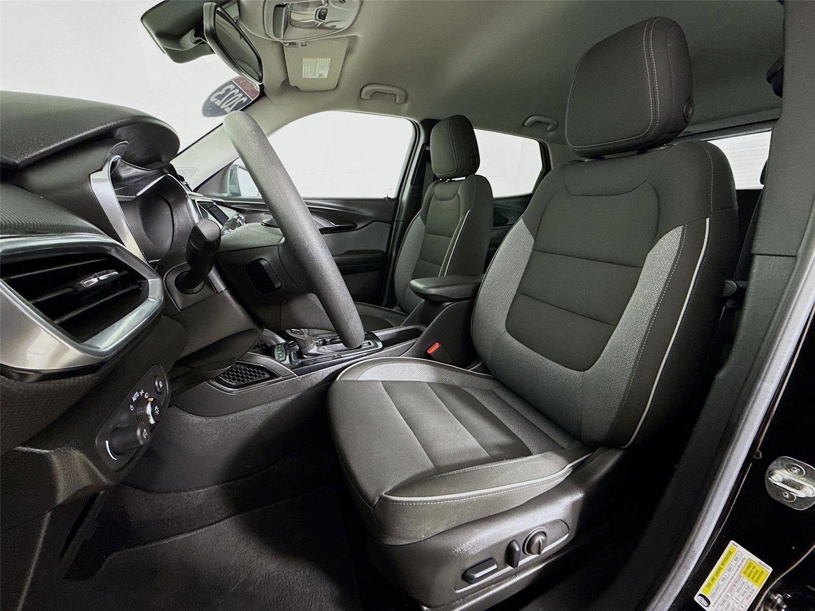 Used 2023 Chevrolet TrailBlazer LT w/ Convenience Package image 20