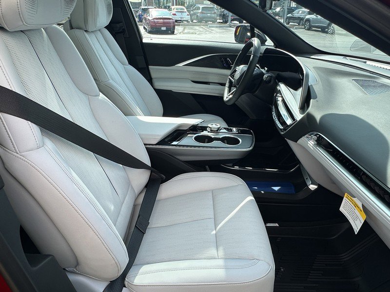 New 2025 Cadillac Lyriq Luxury image 15
