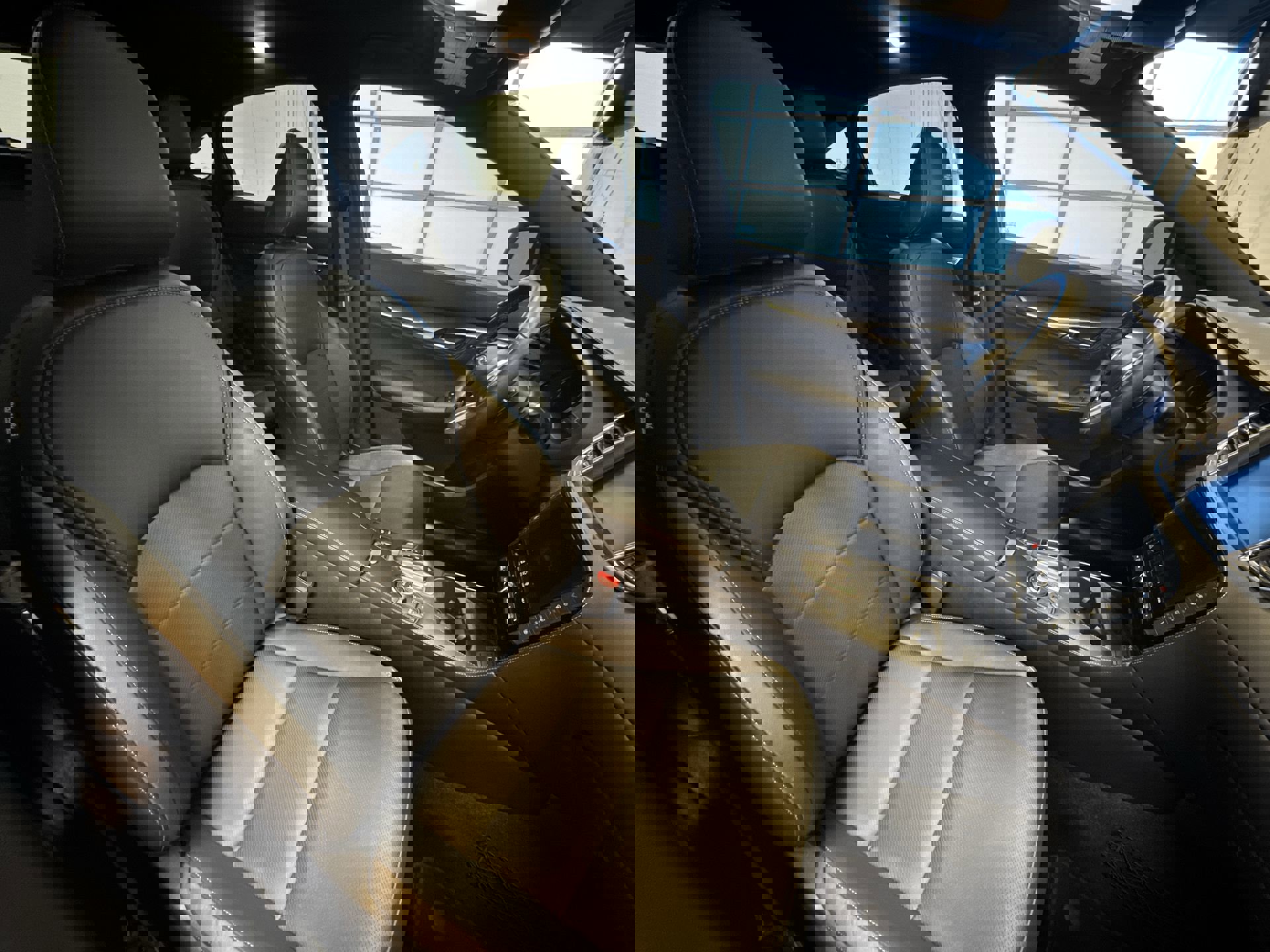 Certified 2025 INFINITI QX55 Luxe w/ Cargo Package image 24