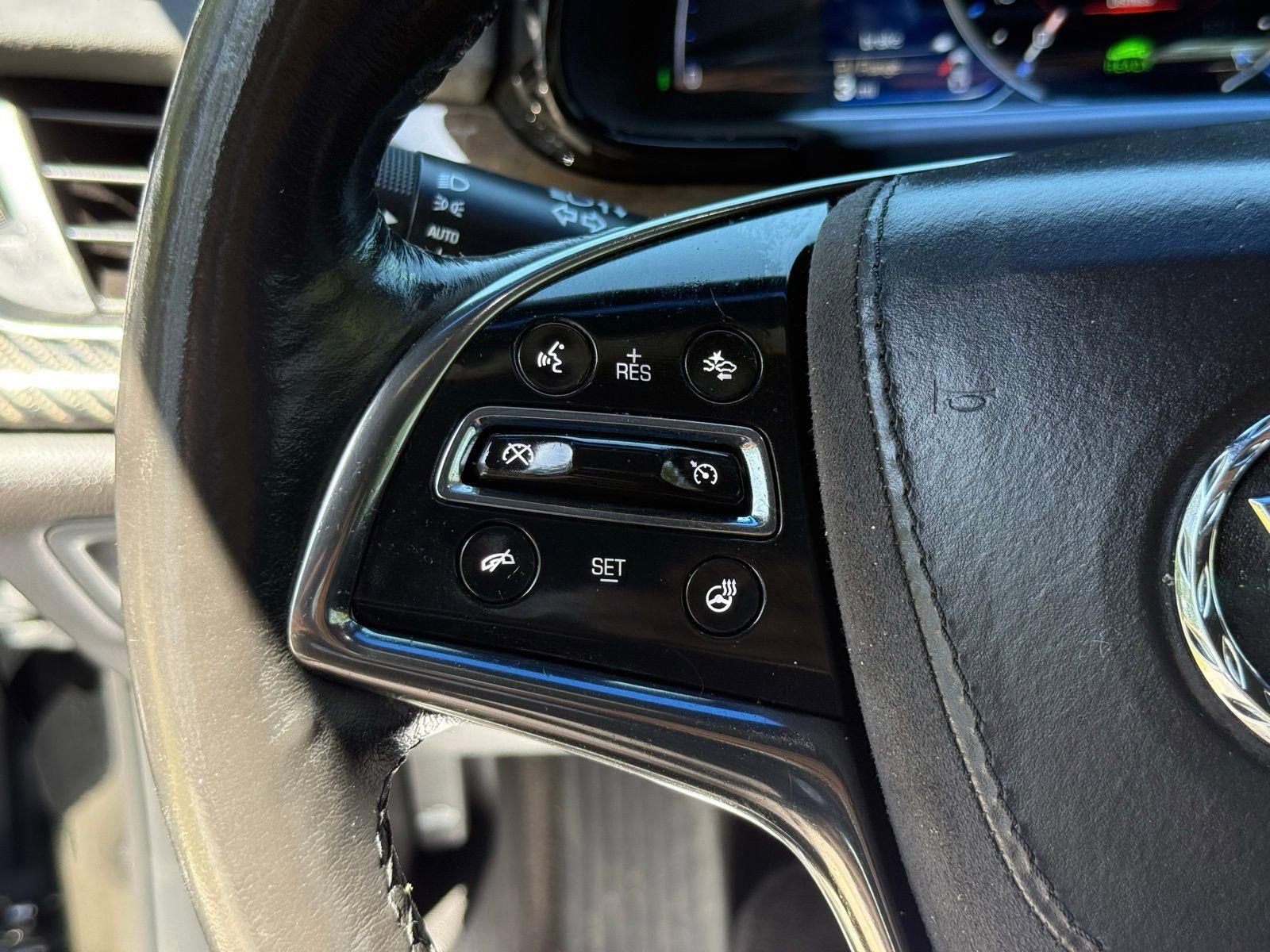 Used 2014 Cadillac ELR FWD image 36