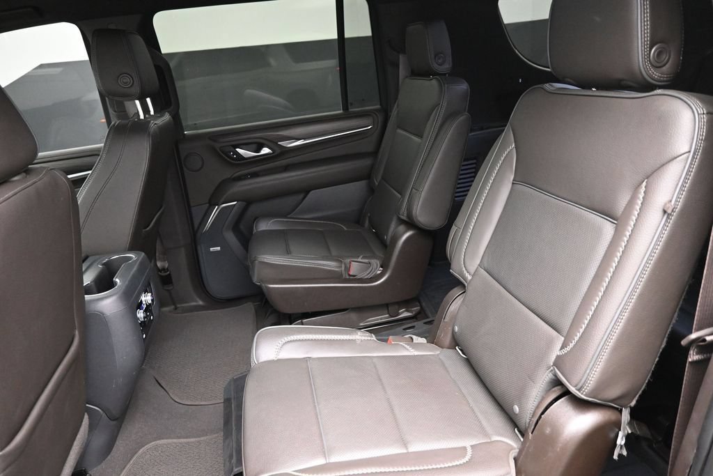 Used 2022 GMC Yukon XL Denali AWD/4WD image 18