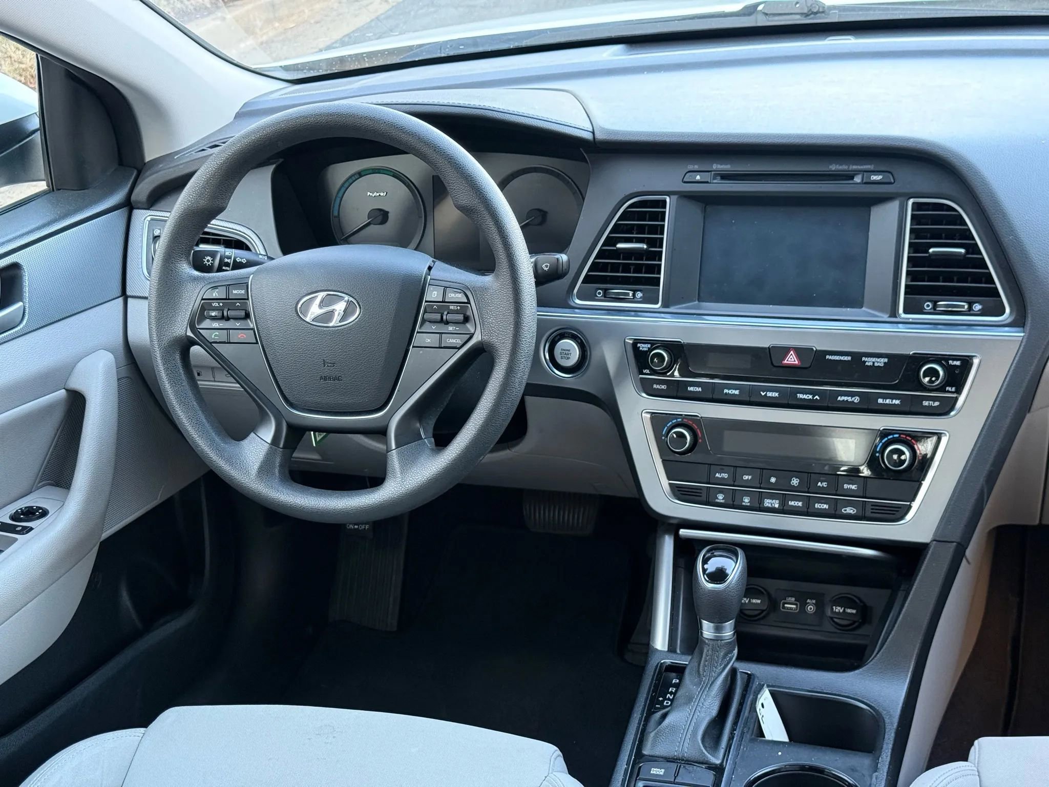 Used 2017 Hyundai Sonata SE image 26