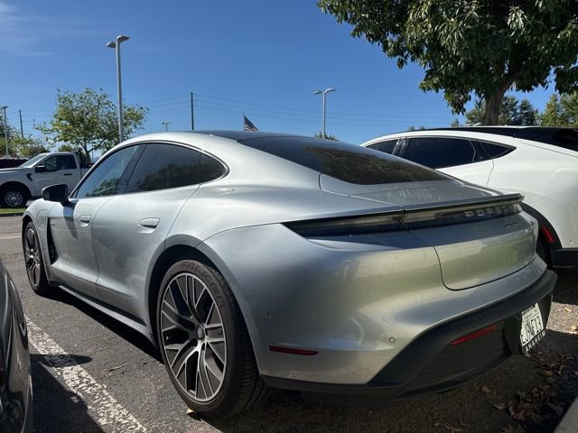 Used 2021 Porsche Taycan RWD image 2