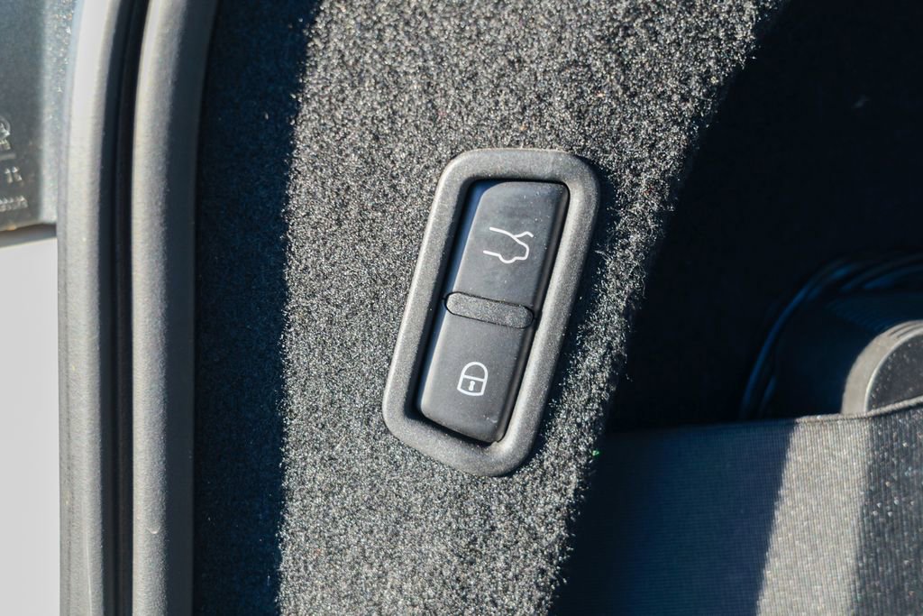 Used 2020 Maserati Levante GranSport image 62